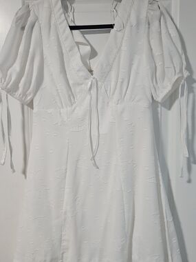 Francesca's Ivory Textured Puff Sleeve Dress